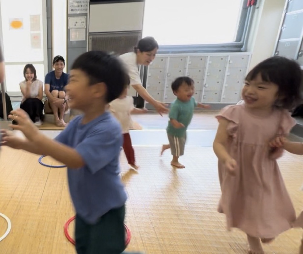 南区の英語リトミック〜水族館へ行こう