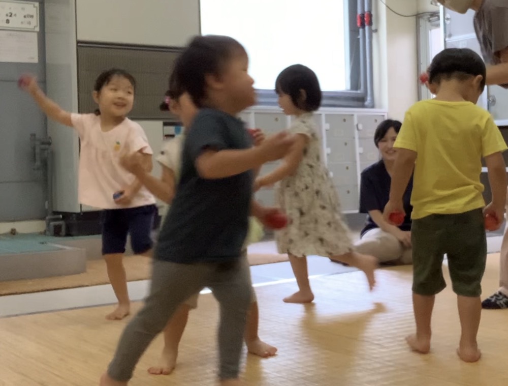 下京区＆南区の英語リトミックで夏祭りレッスン