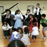 南区＆下京区ピアノ音楽教室が小学校でベビーも踊り出す楽しいピアノコンサート開催！