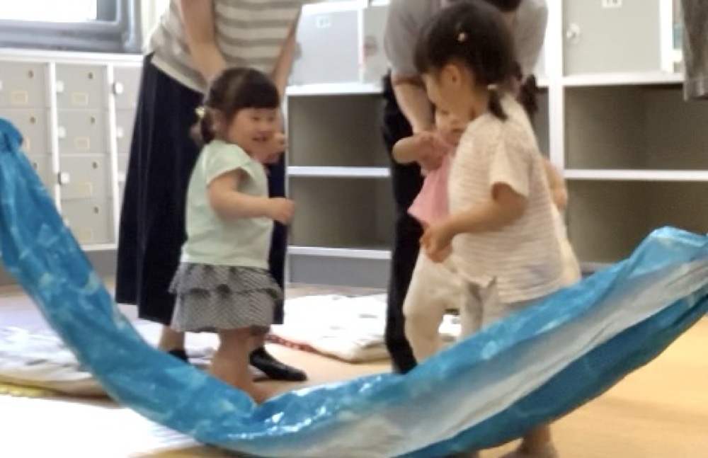 下京区＆南区のベビーリトミックレッスン「わくわく！海で大冒険」