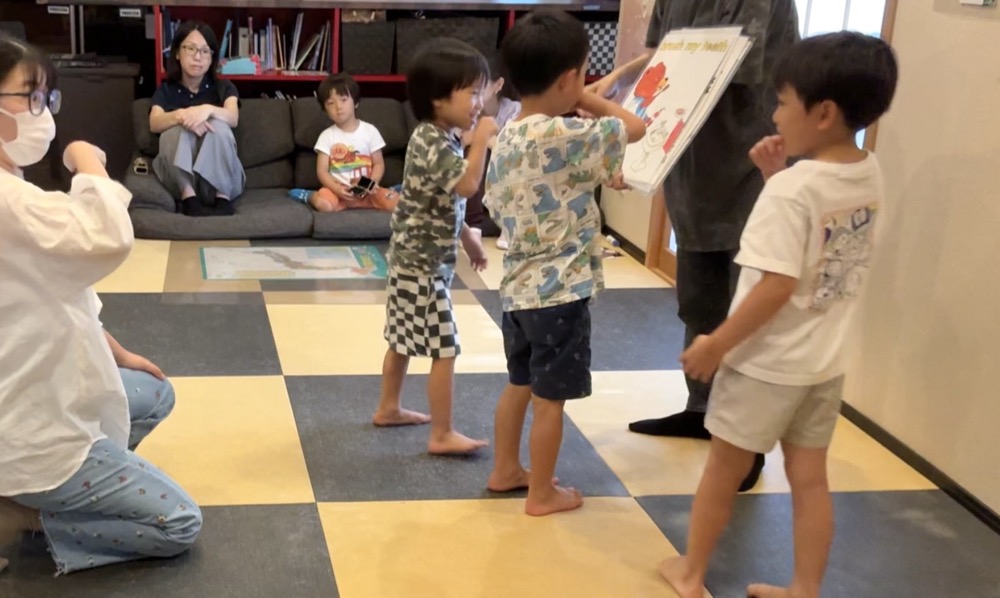 下京区＆南区の笑顔あふれる英語リトミックレッスン！