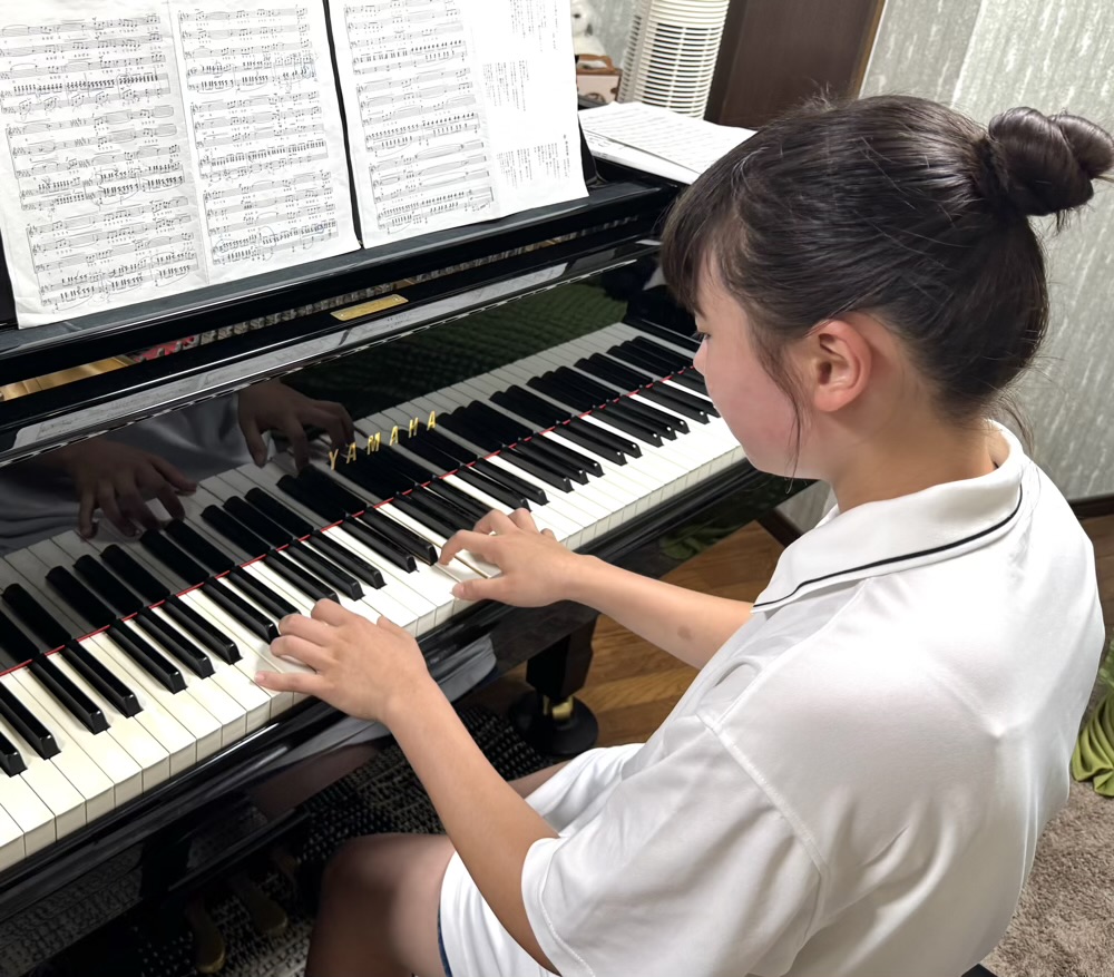下京区＆南区のピアノ教室の中学生生徒たちの頑張る伴奏練習！