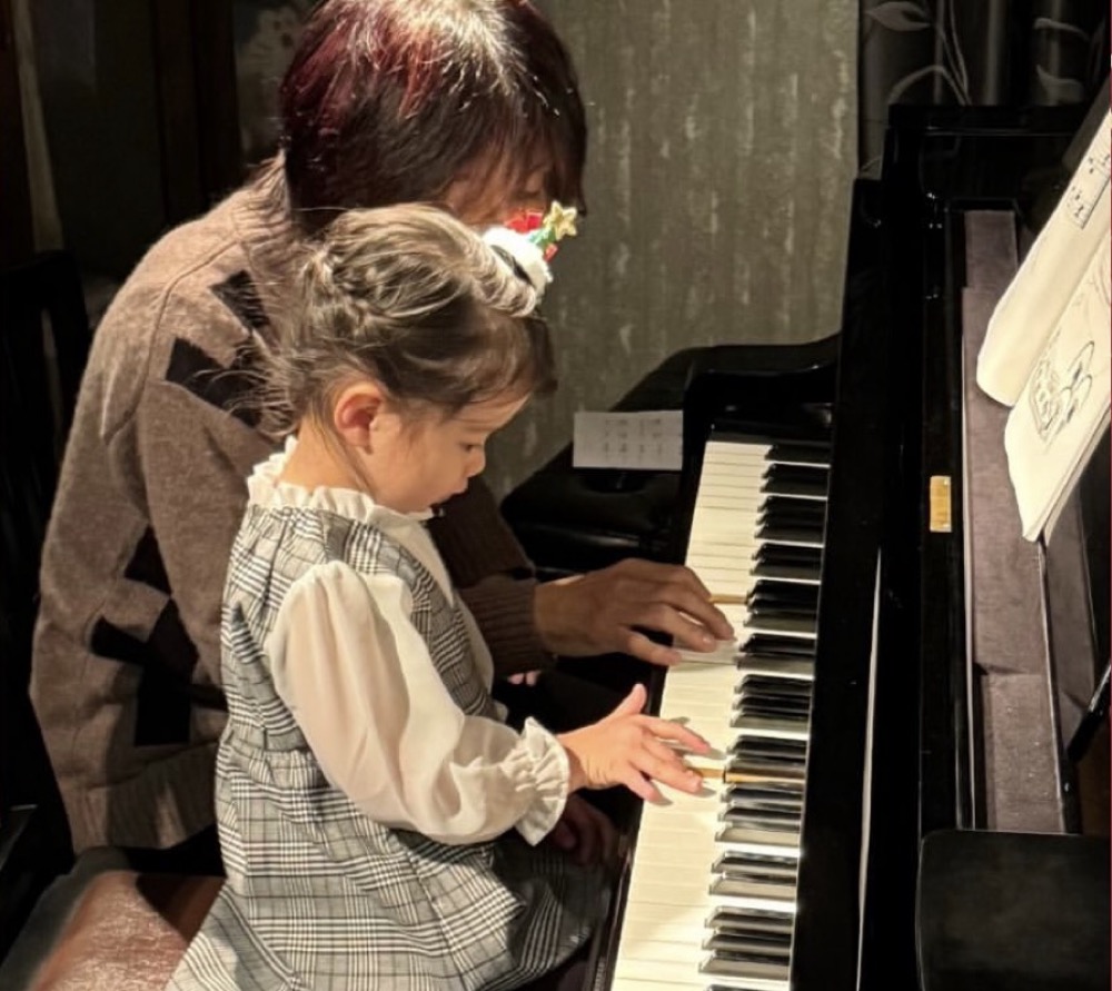 京都市南区&下京区のピアノ教室でXmasコンサートに向けて練習開始！
