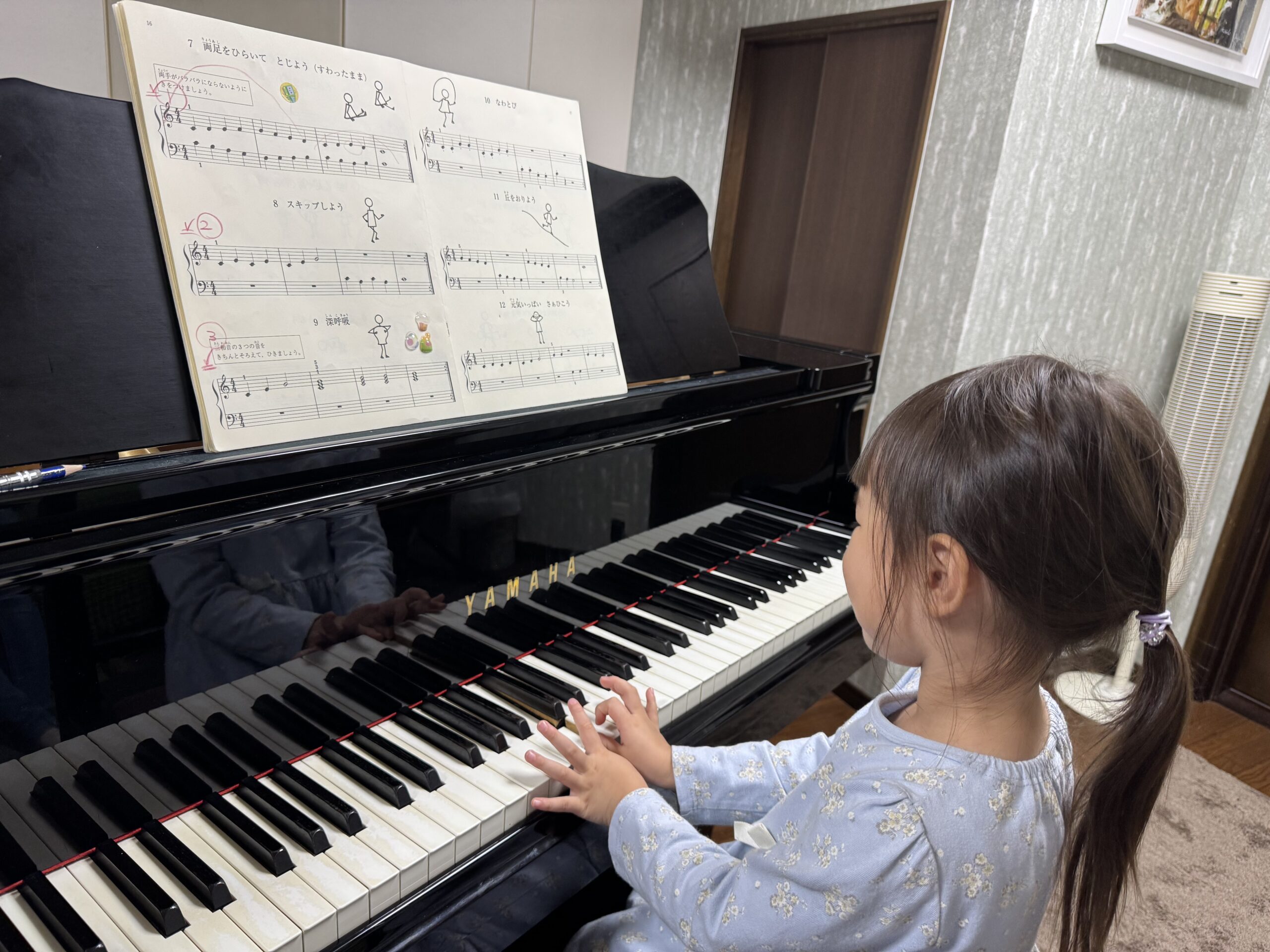 京都市南区&下京区のピアノ教室でXmasコンサートに向けて練習開始！