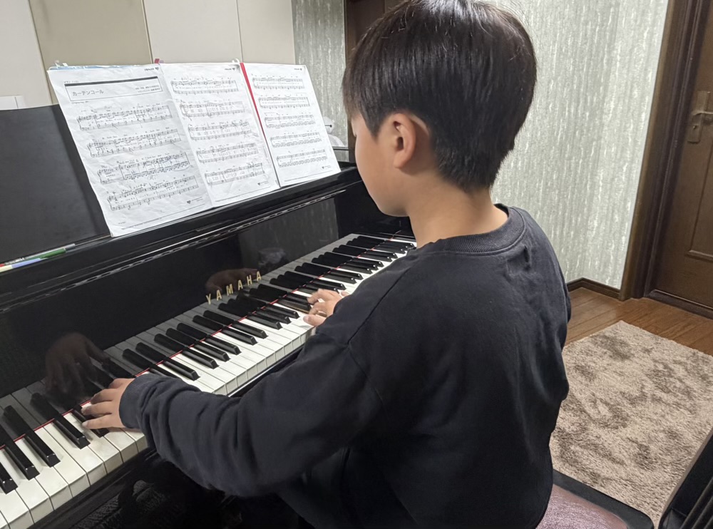 下京区＆南区のピアノ教室でクリスマスコンサートに向けて楽しく練習中！頑張ってます