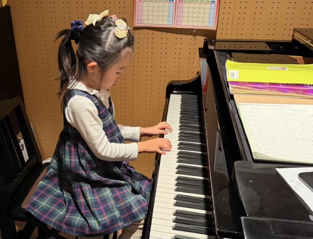 下京区＆南区のピアノ教室でクリスマスコンサートに向けて楽しく練習中！頑張ってます