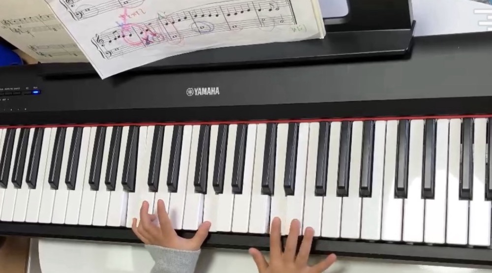 下京区＆南区のピアノ教室♪ 初めての発表会に向けてあきらめない！頑張ると５歳くん