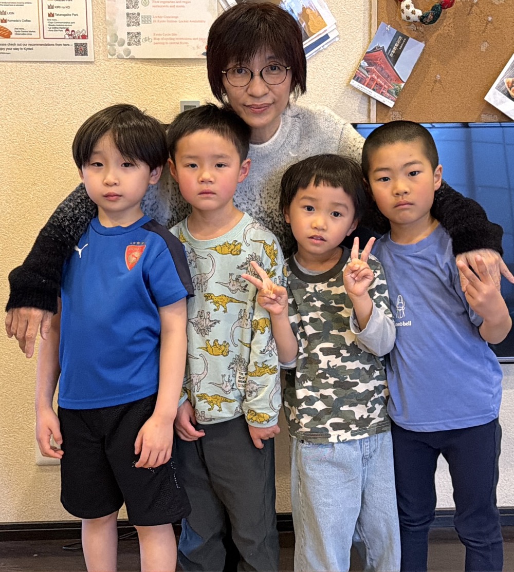 下京区＆南区のピアノ教室♪英語リトミッククラスからの笑顔の卒業！