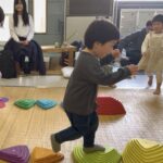 下京区＆南区の英語リトミック♪一生懸命に学ぶことは楽しい！できたの笑顔がいっぱい